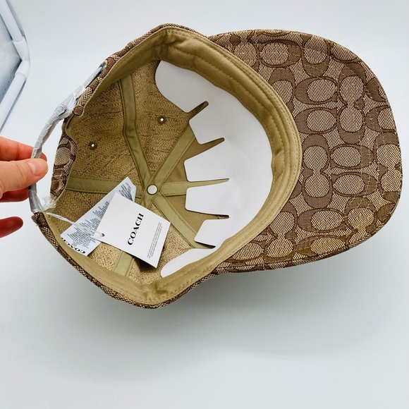 NWT COACH KHAKI SIGNATURE JACQUARD CAP - Picture 7 of 8